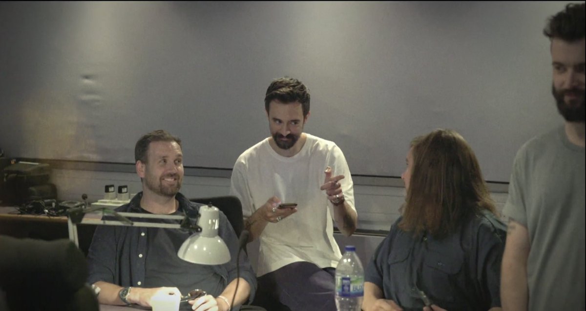 comfortbastille's tweet photo. “you're obsessed with bastille!!” and you're not?? sad. tragic. https://t.co/VNNxOtH1jv