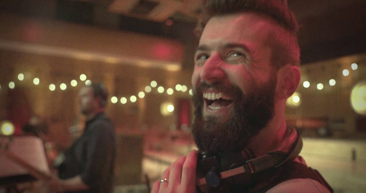 comfortbastille's tweet photo. “you're obsessed with bastille!!” and you're not?? sad. tragic. https://t.co/VNNxOtH1jv