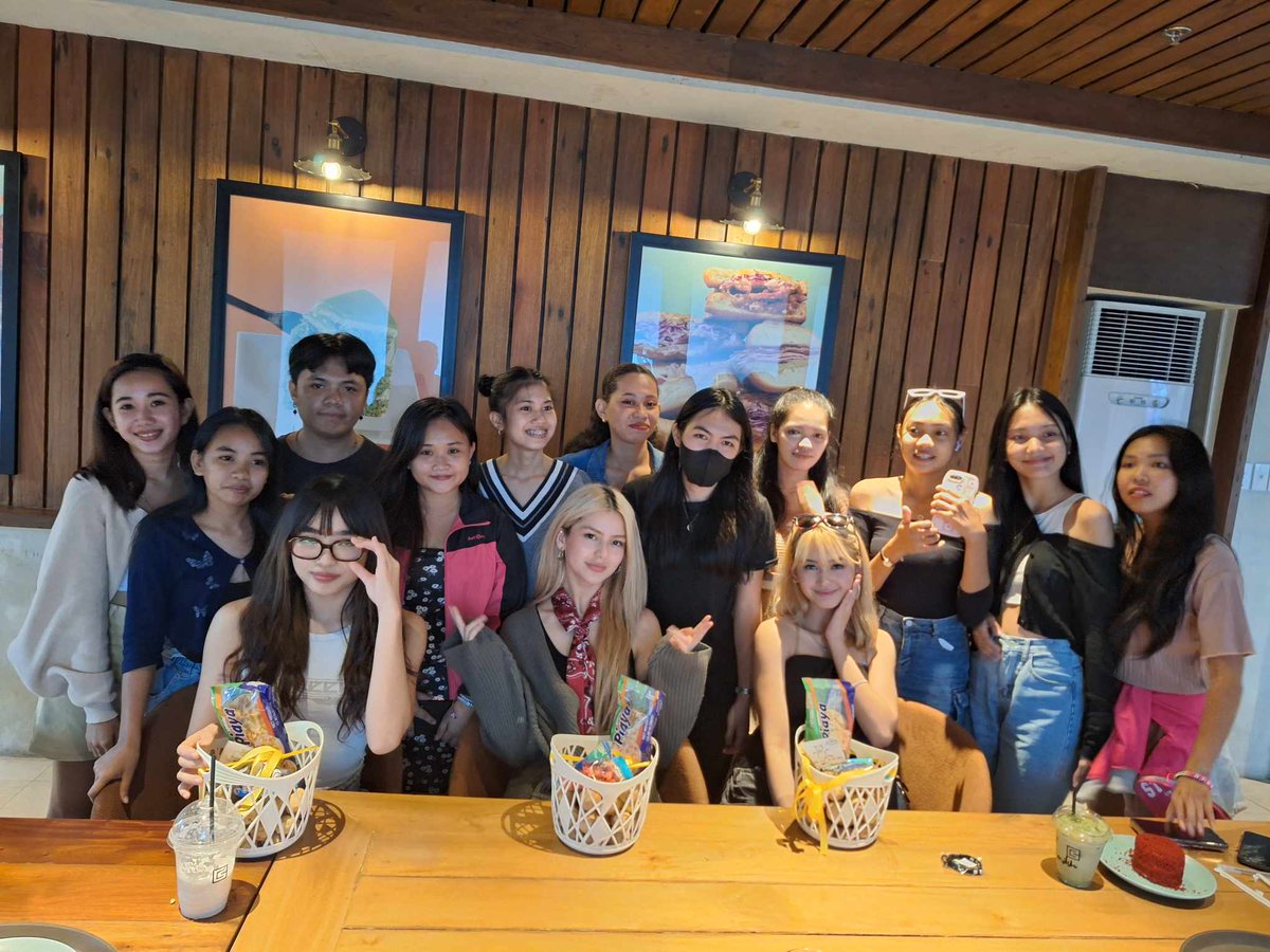 Our BACULLETS with G22!!! 

G22 at MasskaraFestival
#G22 #G22atMasskaraFest
#MasskaraFestival2023