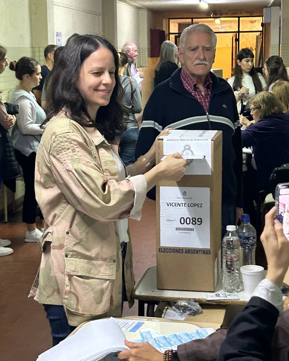 Ya voté! 
Con el corazón en Vicente López. ❤️
Que sea un gran día para nuestra ciudad y el país.