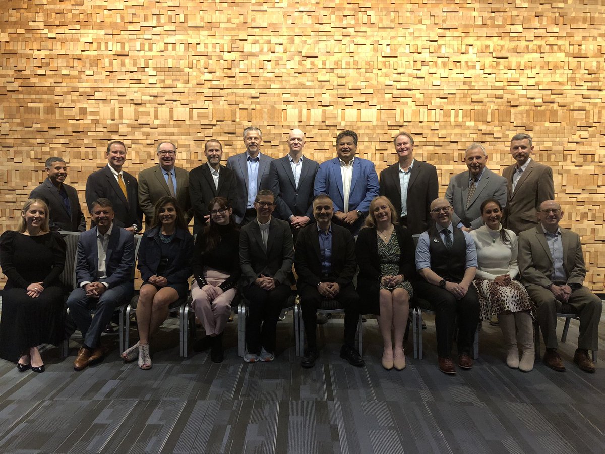 AmCollegeGastro's tweet photo. 📕📕📕❤️❤️❤️
The dedicated and hardworking Editorial Board of @AmJGastro under the leadership of
⭐️Dr. @JasmohanBajaj and ⭐️Dr. @MLongMD
❤️📕#MostReadinRed
❤️📕#RedJournal https://t.co/DZe1FWVGLF