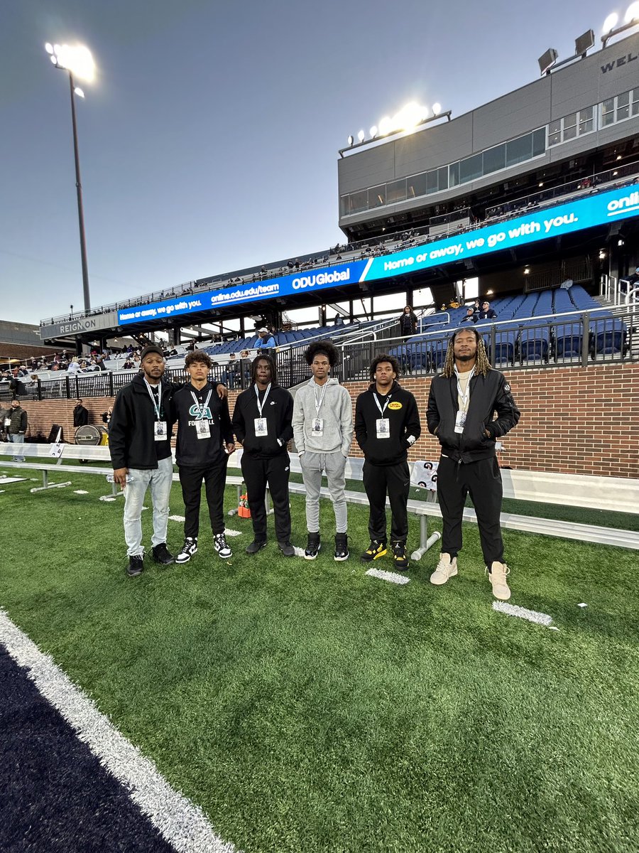 Thank you <a href="/ODUFootball/">ODU Football</a> and for hosting a few of our guys! They enjoyed the visit and the game!!! <a href="/Alex_Garrett_/">ALEX GARRETT</a> <a href="/WalterBrooks_/">Walter Brooks</a> <a href="/KamdenTiller3/">Kamden Tiller</a> <a href="/DallasChavis3/">Dallas Chavis</a>