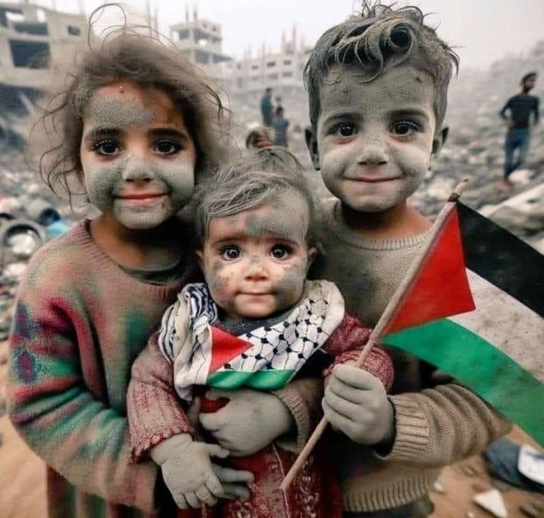 Cheema_dot_com's tweet photo. Salute to these little legends ❤  #PrayForPalestine https://t.co/uDujpojFZm