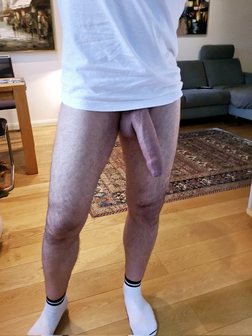 What do you wear at home? https://t.co/PHvB1wXain