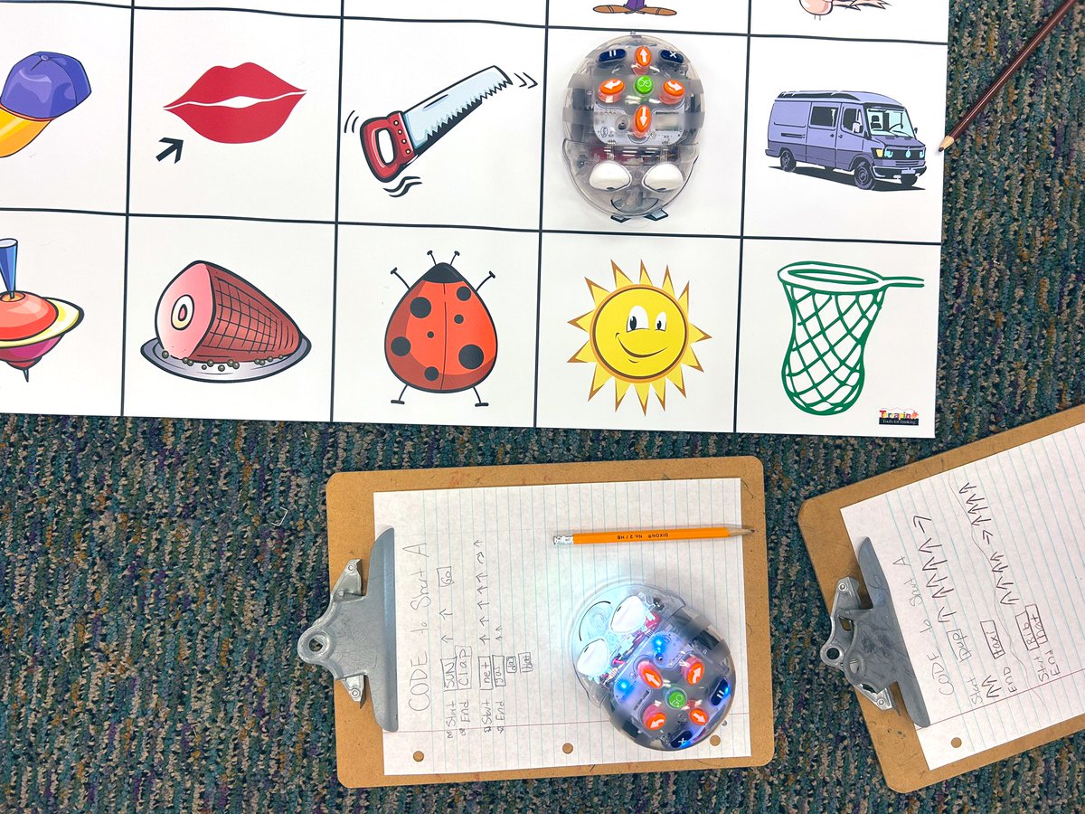 JillJohnsonSTEM's tweet image. Spicing up our reading intervention by integrating a little bit of robotics and phonetic coding 🤖 #bluebot #coding @TTS_Int