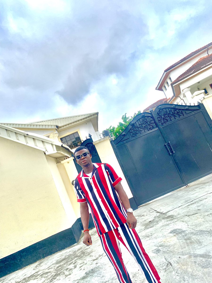 DonnBenue's tweet image. +1 🎉🎂
Happy Birthday To Me 👑
God Is The Greatest🙌
All Thanks To Him 🙏🏽💯
#donbenue👑 
#Chapter30….✅