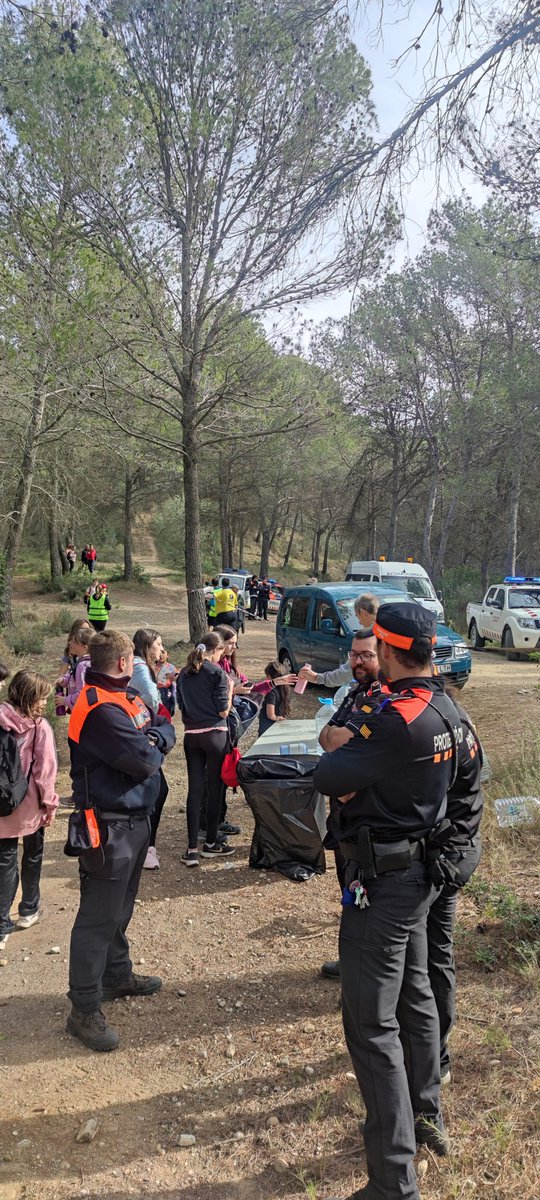 Voluntaris Protecció Civil Rubí tweet media
