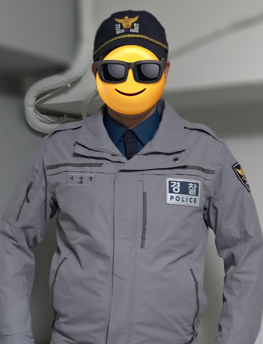 holidaystar11's tweet photo. Korea police 😎
#경찰 https://t.co/XvCFbZbqLt