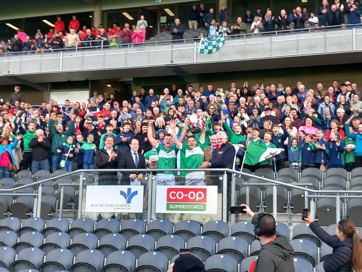 aghabulloguegaa's tweet photo. Well done to the lads today. We're planning a homecoming celebration at the GAA Hall at 7pm where everyone is invited to meet &amp; congratulate the victorious Team &amp; Management 🇳🇬🇳🇬🇳🇬 https://t.co/UxS0WDhIXC