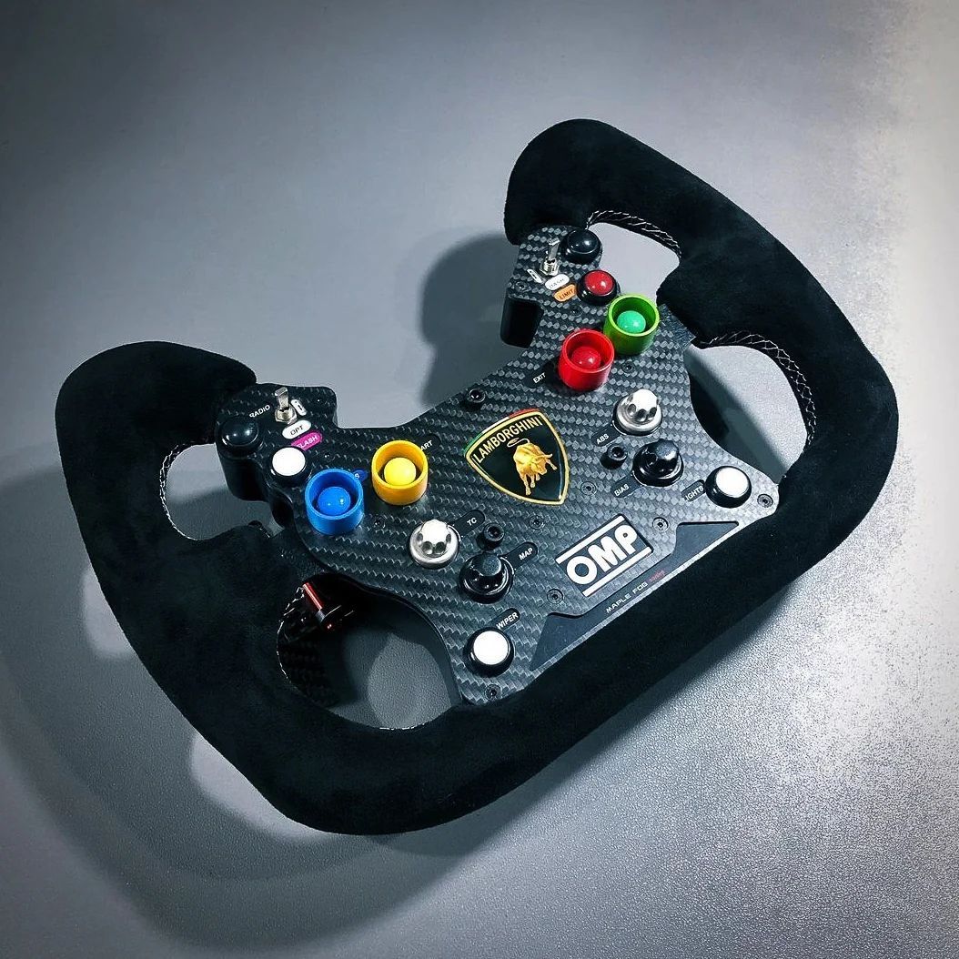 Boost your racing game with Fast Racer's premium #SteeringWheels. Whether you're a pro or an enthusiast, our selection caters to your needs. Discover more at Fast Racer.  
buff.ly/3tcKY1n