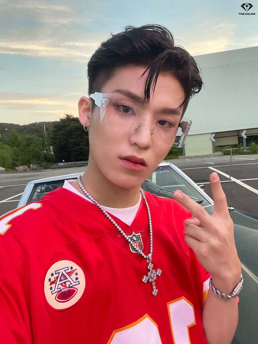 TwilightM08's tweet photo. The hair cut tho! #PARKJEONGWOO https://t.co/cN8aD1RGtf