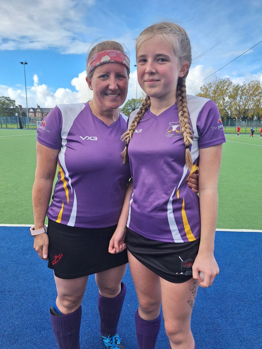 Cowbridge Hockey Club tweet media