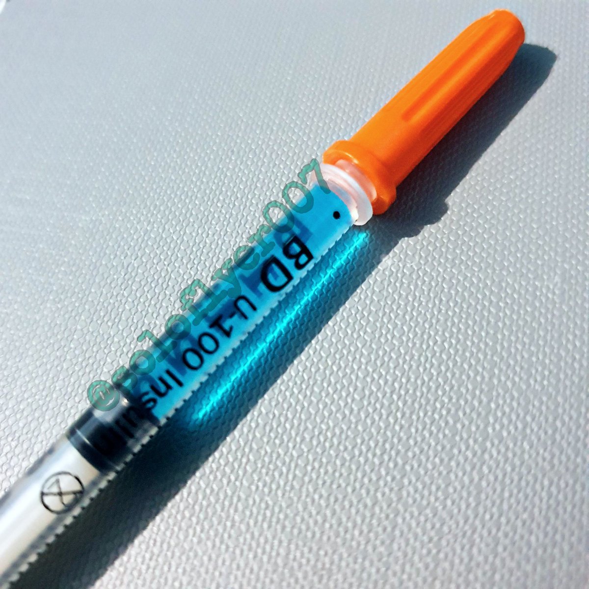 soloflyer007's tweet photo. Bcos I'm feeling blue eme. Lol 🧊🚀 #weekendslam #soloslam #soloflyer https://t.co/eneyJ7grDm