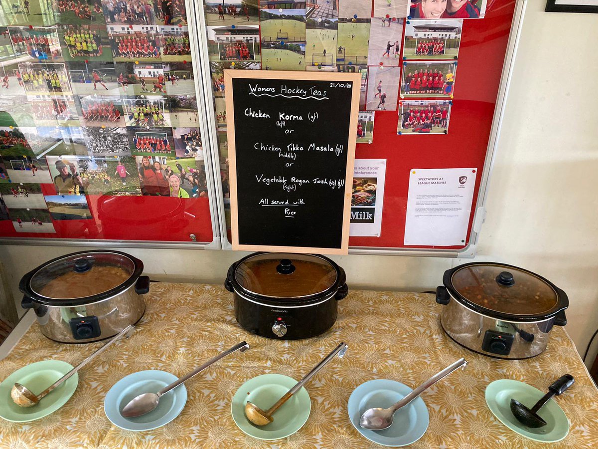 DServicesTeas's tweet photo. Another successful day at home, made even more special by our chefs. Wonderful selection of food throughout the day for all the teams and officials today.A former chef enjoyed it too @hockeymatchteas @HockeyWestUK @WestHockeyOfcls @DevonHockey @HockeyCornwall https://t.co/uCtSvYpx4z