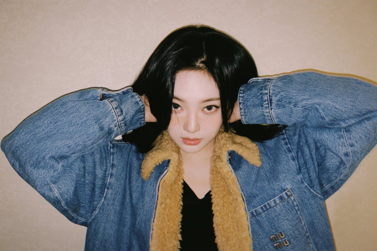 aespa_official's tweet image. Happy birthday to nn🖤

#aespa #æspa #에스파
#NINGNING #닝닝
#HappyNINGNINGDay