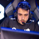 Photo by Miguel Rezek (@Stepzlol)