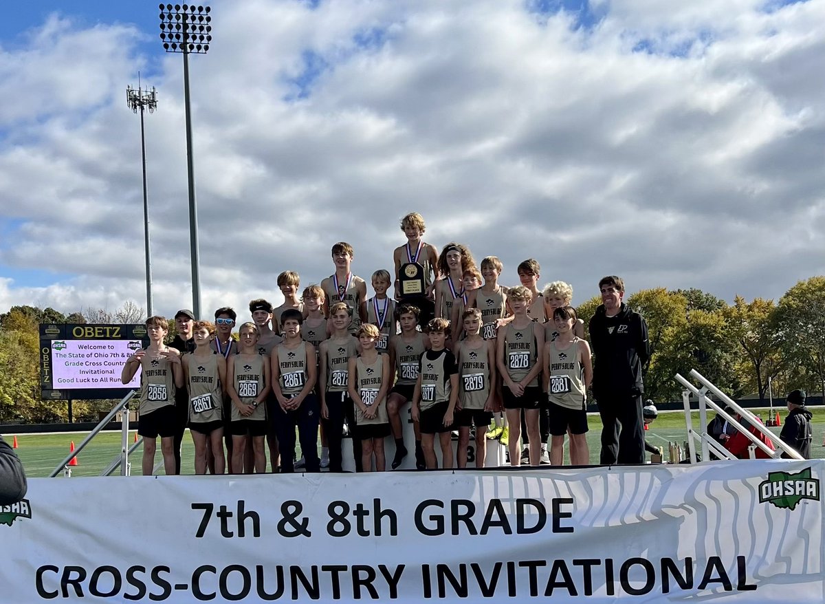 runpjhs's tweet photo. It doesn’t get much better than this…

OHSAA 7-8 State Invitational Team Champs! 🔥🔥🔥

We were led by Lane Gazarek (2nd overall) and Cooper Benge (6th), who both made the top 8 podium. 

🏅Honors:
Paule
Morgan
Bostater
Evans 

#JacketPride #SundaysAreForTheBoys https://t.co/Vtlka3Y7oT