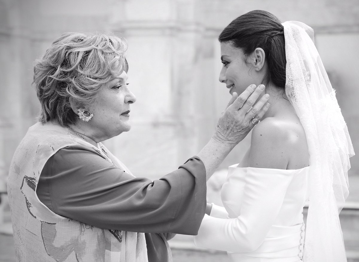 alemastronardif's tweet photo. «Senti, piccolina,
io sono sicura che andrà tutto benissimo.
Però, per ogni evenienza, tu ricordati
che io sarò sempre e comunque
dalla tua parte»
- Nonna Amalia

Salutiamo con profonda tristezza l'attrice Marzia Ubaldi, scomparsa il 21 ottobre all'età di 85 anni🌹🙏🏻

📷​P. Bruni https://t.co/fJMoRC5wyA