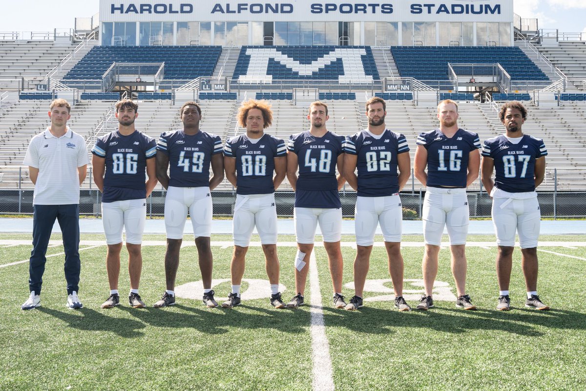 BlackBearsFB's tweet photo. To all who celebrate, happy #NationalTightEndsDay ‼️

#BlackBearNation https://t.co/1Evk2vjmYN