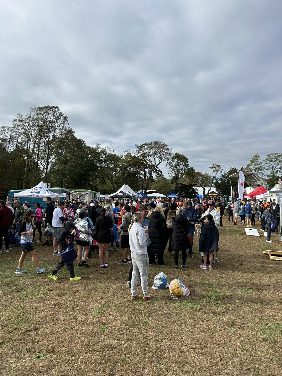 SuffolkMarathon's tweet photo. The 2023 Freedom Fest is now open! #SuffolkMarathon #CHSCMarathon #BabylontoBayshore https://t.co/zk5eFfGo0N