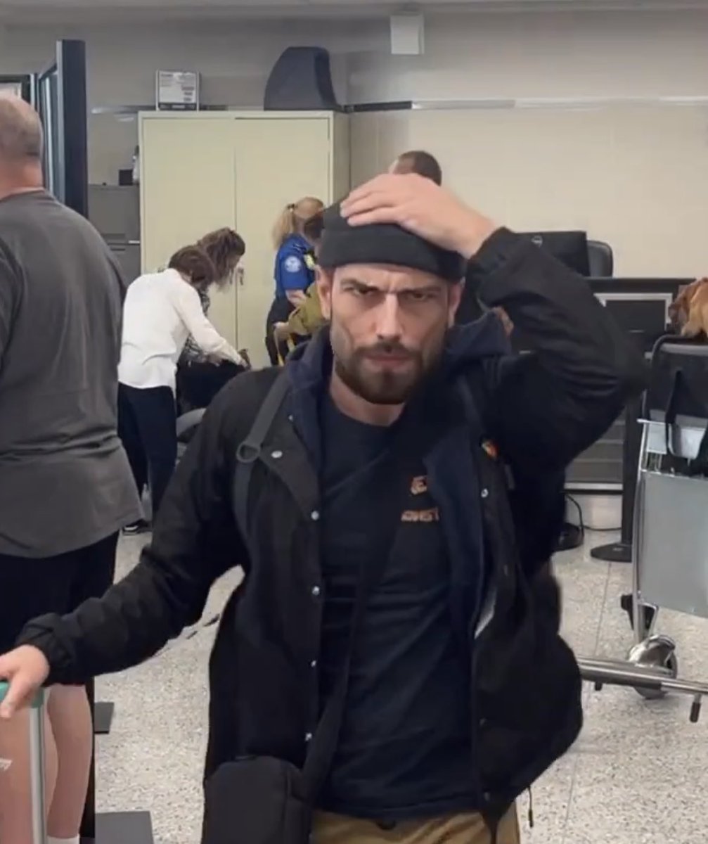 Kyle from Kompany tweet media