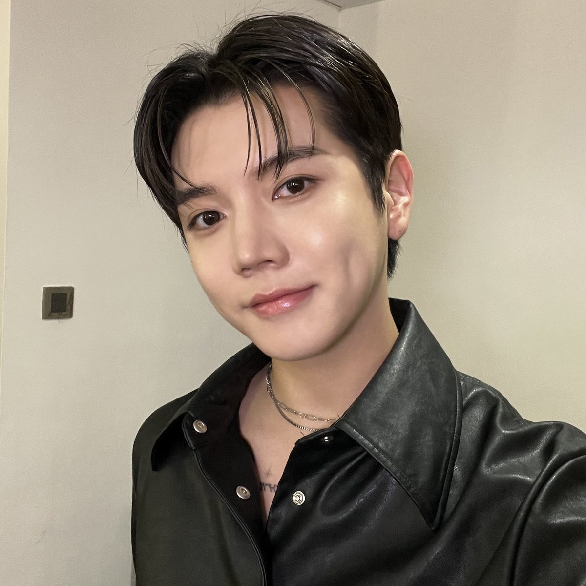 렌 (REN) tweet media