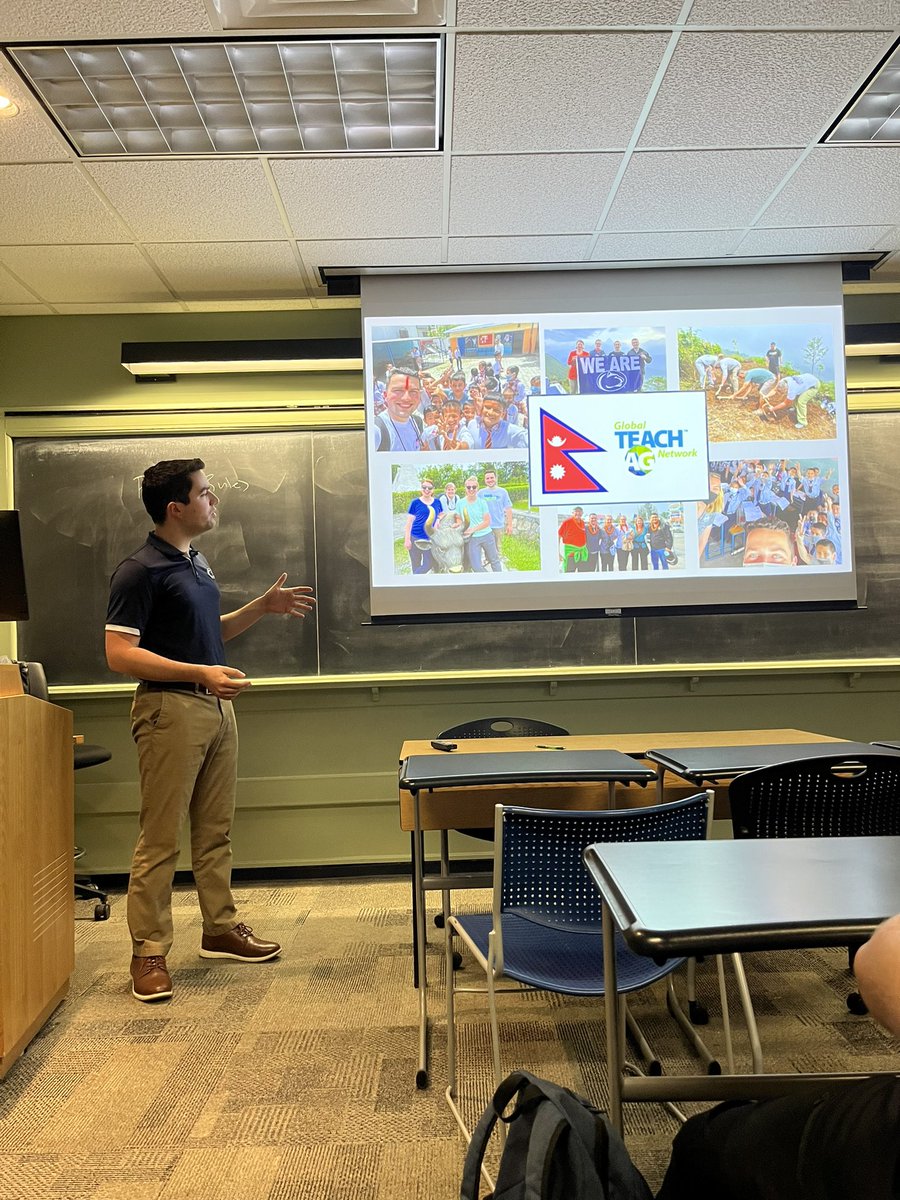 Celia Graef tweet media