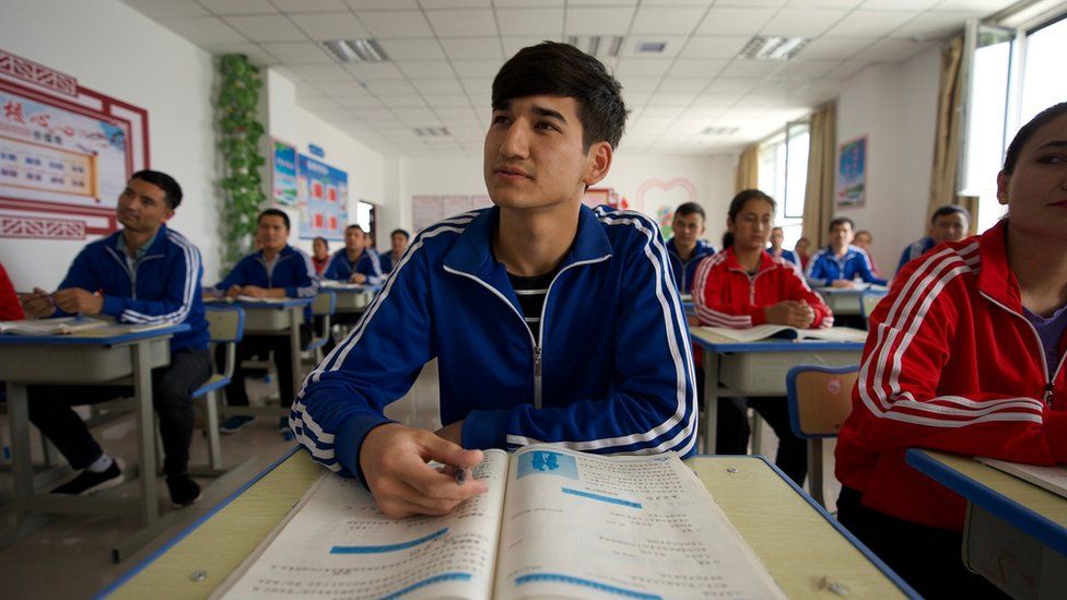RealityMundus's tweet photo. @DrLoupis Muslims for Palestine: FREEDOM FOR PALESTINE

Muslims for Uyghurs in China: OOH GIVE ME THE MONEY CHINA I WILL NOT VOTE IN UN https://t.co/VpCIrDew6U