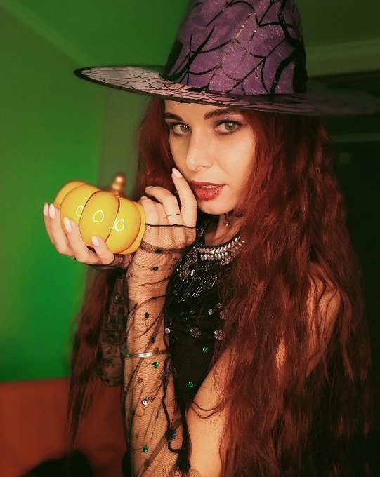 Trick or treat ? 🎃 https://t.co/RZKaaZzI36 @chaturbate https://t.co/cgwFXJKjqm<a class="tags" href="/tag/chaturbate">@chaturbate</a>
