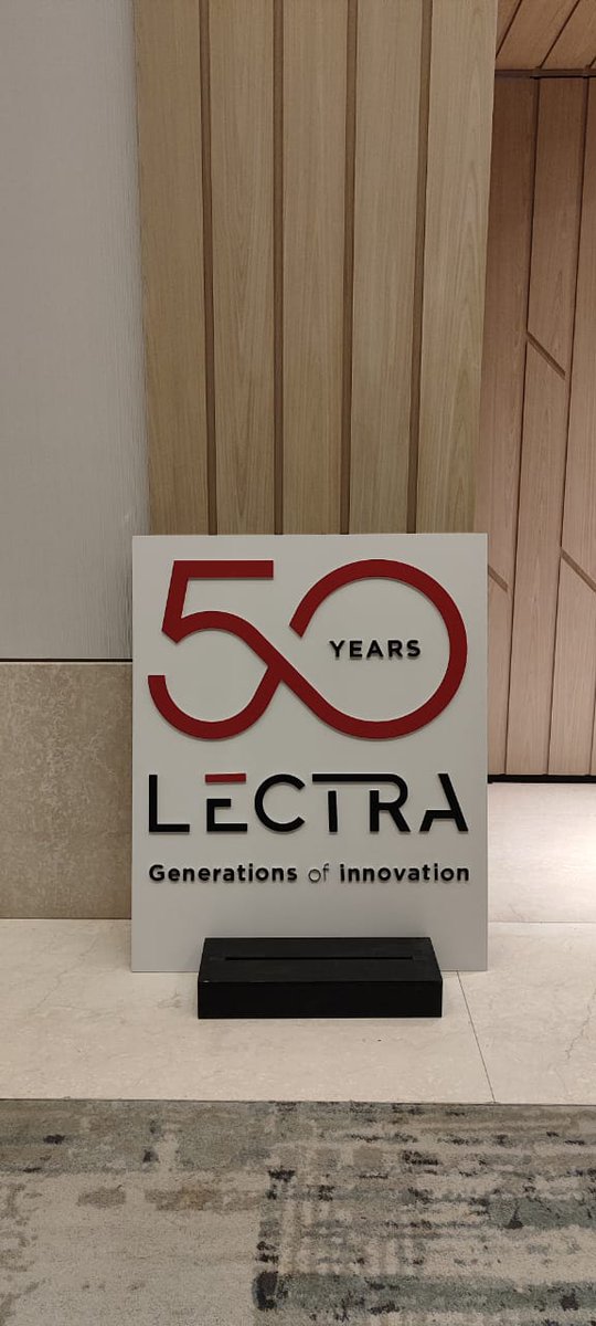 canaive's tweet image. Coctel de clausura VII Convención Nacional de la Cadena Fibra - Textil - Vestido - Calzado
¡Muchas gracias a nuestro patrocinador  @Lectra!
#VIIConvencionNacionaldelacadena #Canaive #somoscanaive #industriadelamoda #vestidoconfeccion #IndustriaDelVestido #TodosSomosMexico