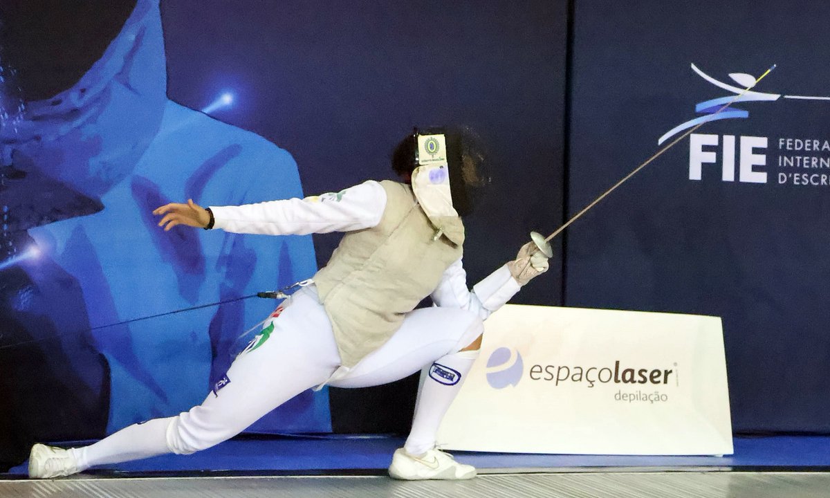 cbesgrima's tweet photo. Bia Bulcão termina em 14° no Torneio Satélite de Istambul; Mariana Pistoia fica em 21°: https://t.co/y37GzofMLG https://t.co/oBhvocQxAc