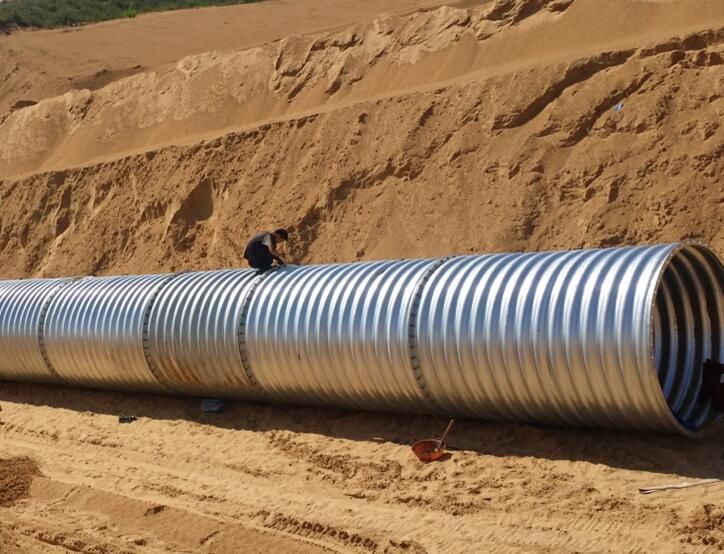 metalculvert's tweet image. Our metal corrugated pipe have greater strength, widely used in highway and railway stormwater culvert. 
Diameter:500mm-2500mm
Wall thickness:3.0mm-5.0mm
Corrugation:125mm&amp;amp;times;25mm 150mm&amp;amp;times;50mm 200mm&amp;amp;times;55mm
buff.ly/2FdVlcE
#CorrugatedPipe #CulvertPipe #Drainage