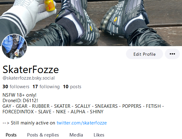 SkaterFozze's tweet photo. Time for plan B ๐
Nobody knows what will happen to x/twitter next weeks or months.
I'm still here & active - this will still be main plattform, but just in case I created an account on #bluesky:
https://t.co/vxpCoobHA3
See u there guys ๐ค
#skaterfozze #bsky #bskycode #bluesky https://t.co/6KscmE3hXb