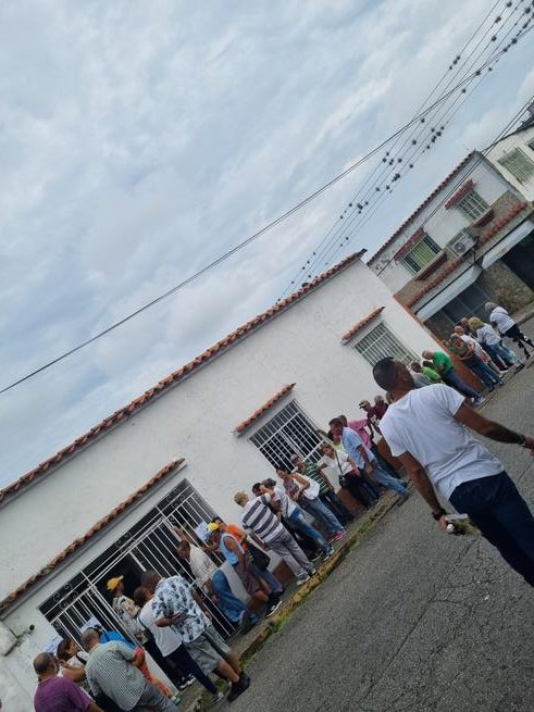 Angelbix01's tweet photo. Santa Teresa del Tuy dice presente en las #primarias2023 #edomiranda @MariaCorinaYA @alcaldeledezma @carlaangola @primarias2023 https://t.co/J4GkPydQAz