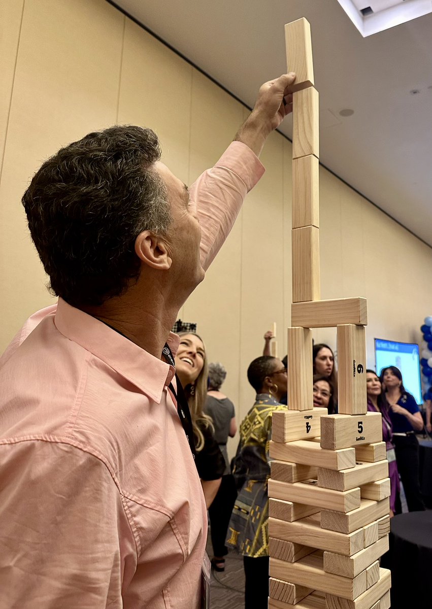 Ready for a rematch! @ChrisGocke and @OrendaEd #teamwork #leadershipcolumn #jenga