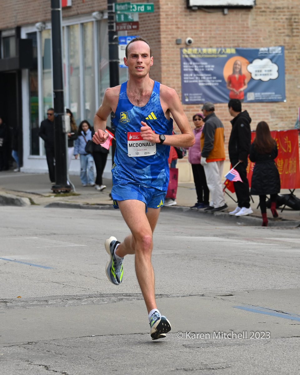 Congrats Matt McDonald, age 30, on his finish at @ChiMarathon 13th 2:10:34. Photo is just before 35K running through Chinatown. #teambaa #chicagomarathon #worldmarathonmaiors #marathon