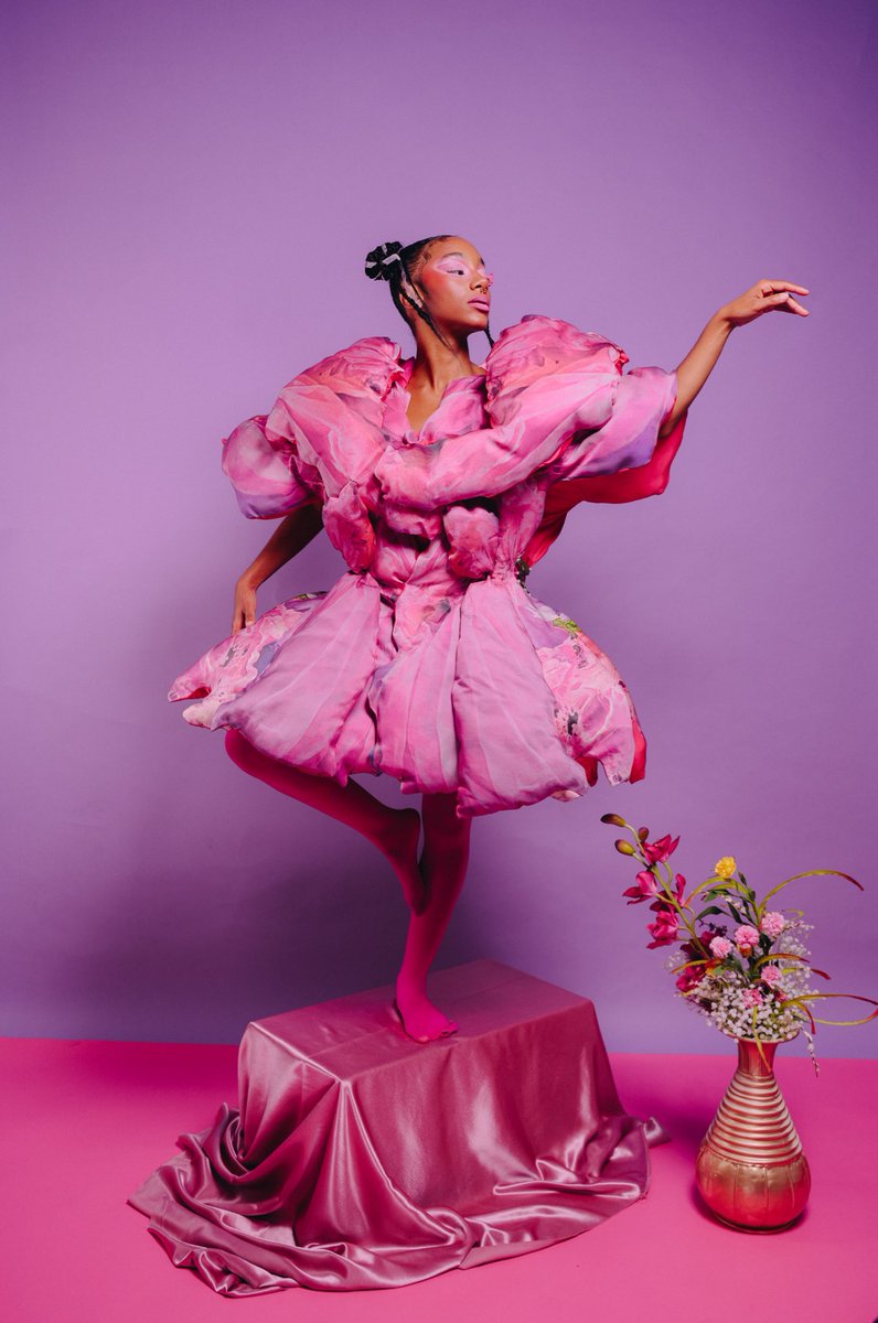 VISUALSBYISA's tweet photo. photography by me
designed by Jingyi Hong https://t.co/FjBwOaYhJp
