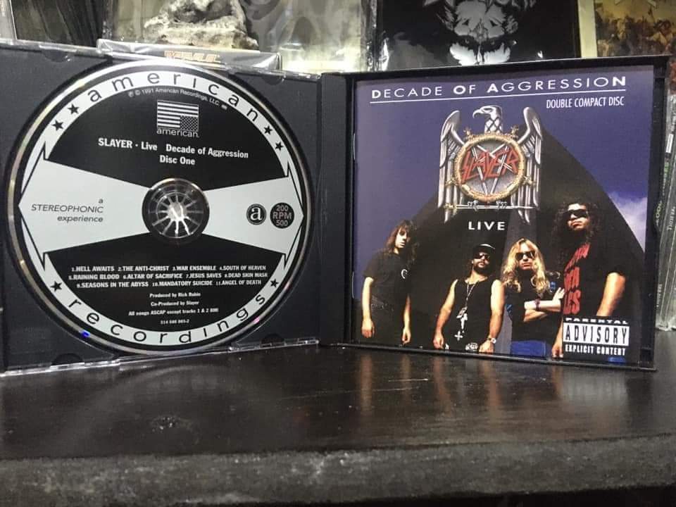 BlackieJhons's tweet photo. 32 añotes del Live #DecadeOfAggression de los todopoderosos @Slayer 
@BBeat105 @BMplusLegions @r101ck
@FMisanthropia @HEADBANGERx666
@HeavyMetal_999 @Mitch61644921
@MonstersOfRock  @YitaLaVey
@heriardjeanluc @ThisDayInMETAL
@themetaltower @metalinjection
🤘🏼👹 https://t.co/kXWRtNDfIC