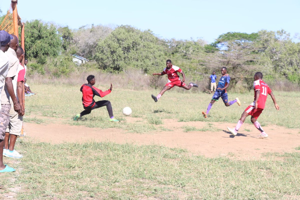 JiloreUnited's tweet photo. Photos of the match courtesy of @amanipictures
We lost 0-2 at home to Real Galana.
We thank our home fans for the support they gave us. It was one of the most attended and entertaining game ever witnessed at home.
#FootballKE
#NiYehuHosi
#Futaa https://t.co/Wv7F7V5iuW