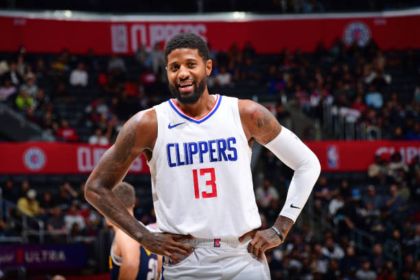 Paul George sur le fait qu’il est le joueur favori de pas mal de jeunes qui arrivent en NBA ou de certains lycéens. 'C'est simplement un moment cool dans ma carrière pour quelqu'un qui a parfois été critiqué dans les médias en raison de certaines performances en playoffs ou des