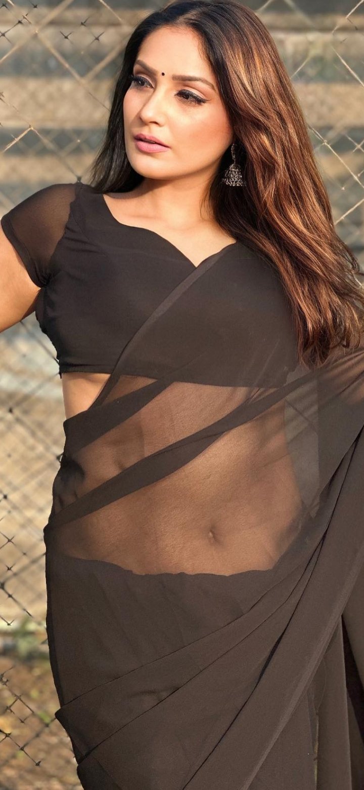 F9DlkLgWsAAFwxs?format=jpg&name=large