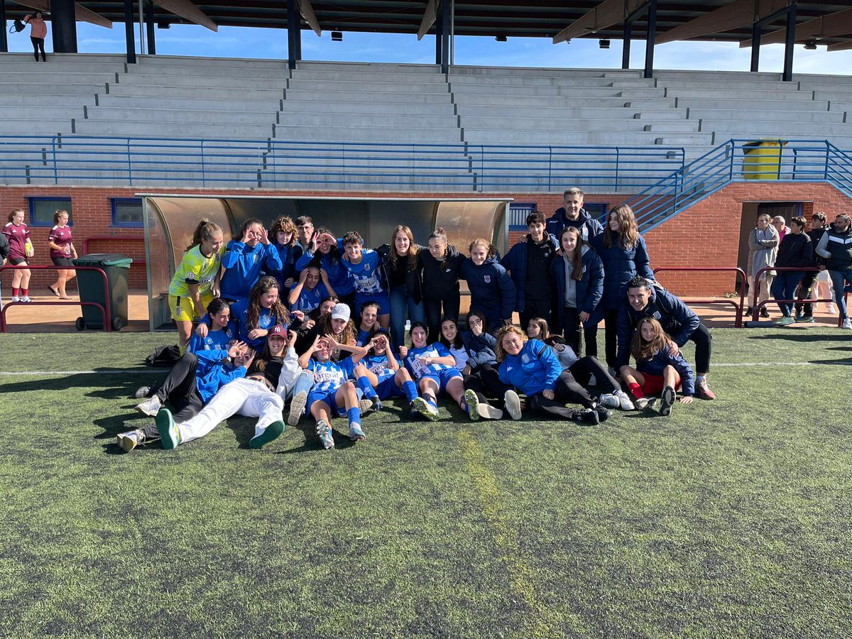 SDOyonesa's tweet photo. 💙🤍💙 Futbol Femenino
Ayer y hoy han debutado nuestras chicas.

Oyon Blanquiazul y la @SDOyonesa debutaron con victorias los dos equipos.

Equipazos
@SDLogrones 2 🆚 @sdoyonesa 5
OyonblanquiAzul 3 🆚 @EDFL_oficial 1

#Futbol #FutbolFemenino #FutbolCalidad #Oyon https://t.co/vKk1HaD6es