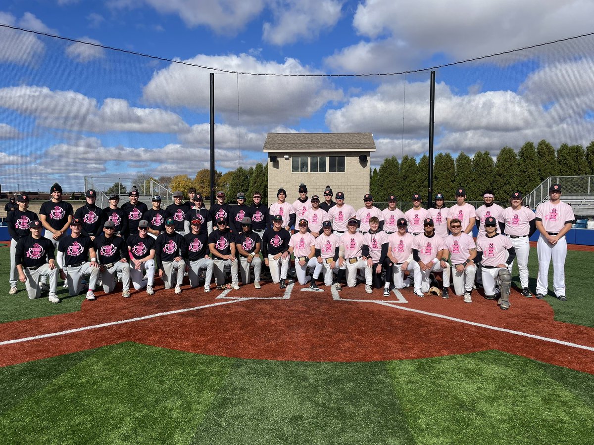 We are playing this World Series in memory of Rhonda Winings, mother of Theo Winings, who passed away after a long battle with cancer on September 3.

We love our Oiler Family 🩷🩷🩷🩷