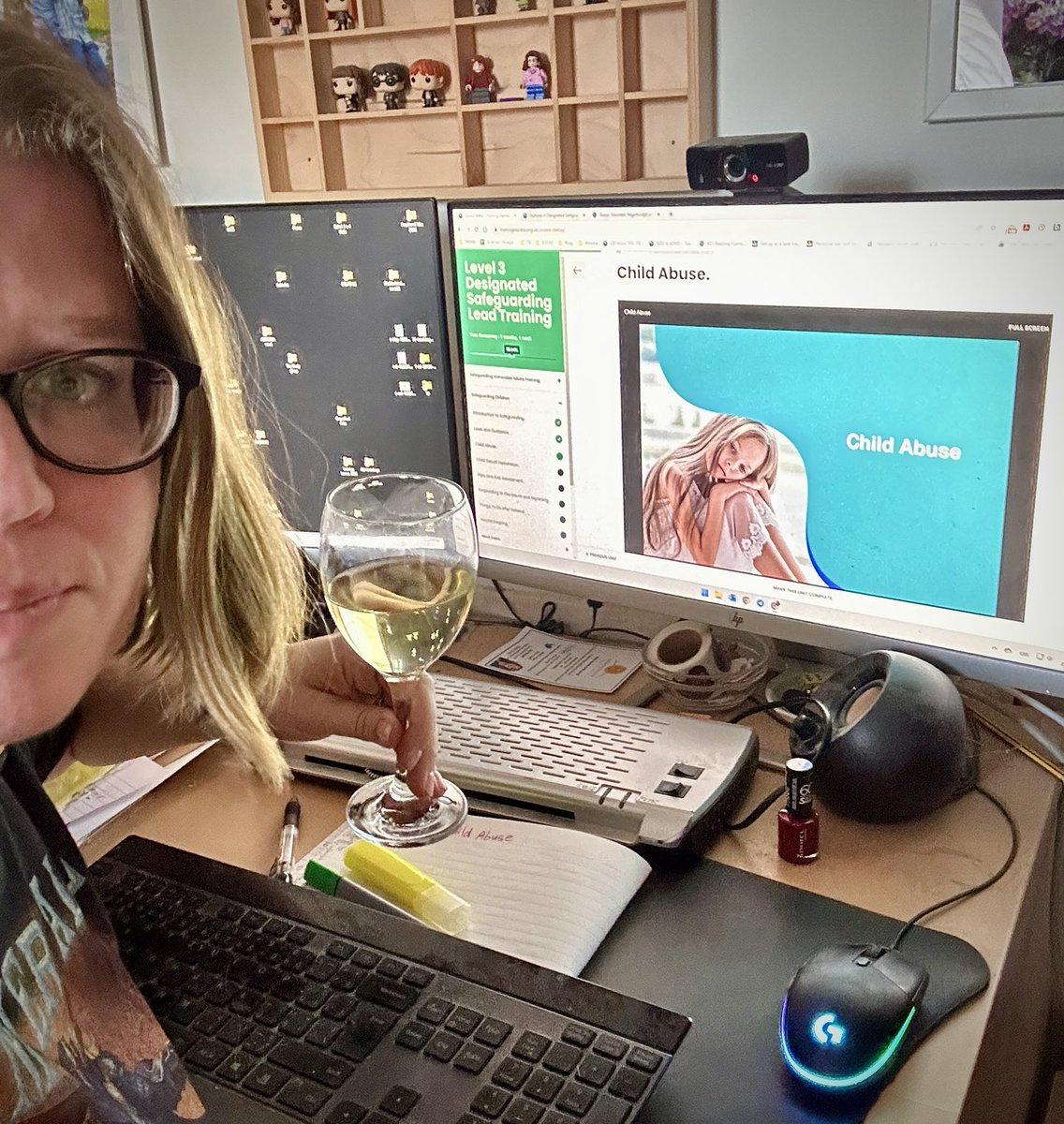 Eva_Mrs_S's tweet photo. Nice Sunday for DSL training 😍
More wine needed 🙈
#teacherlife #DSL https://t.co/Lu0ee7a46Y