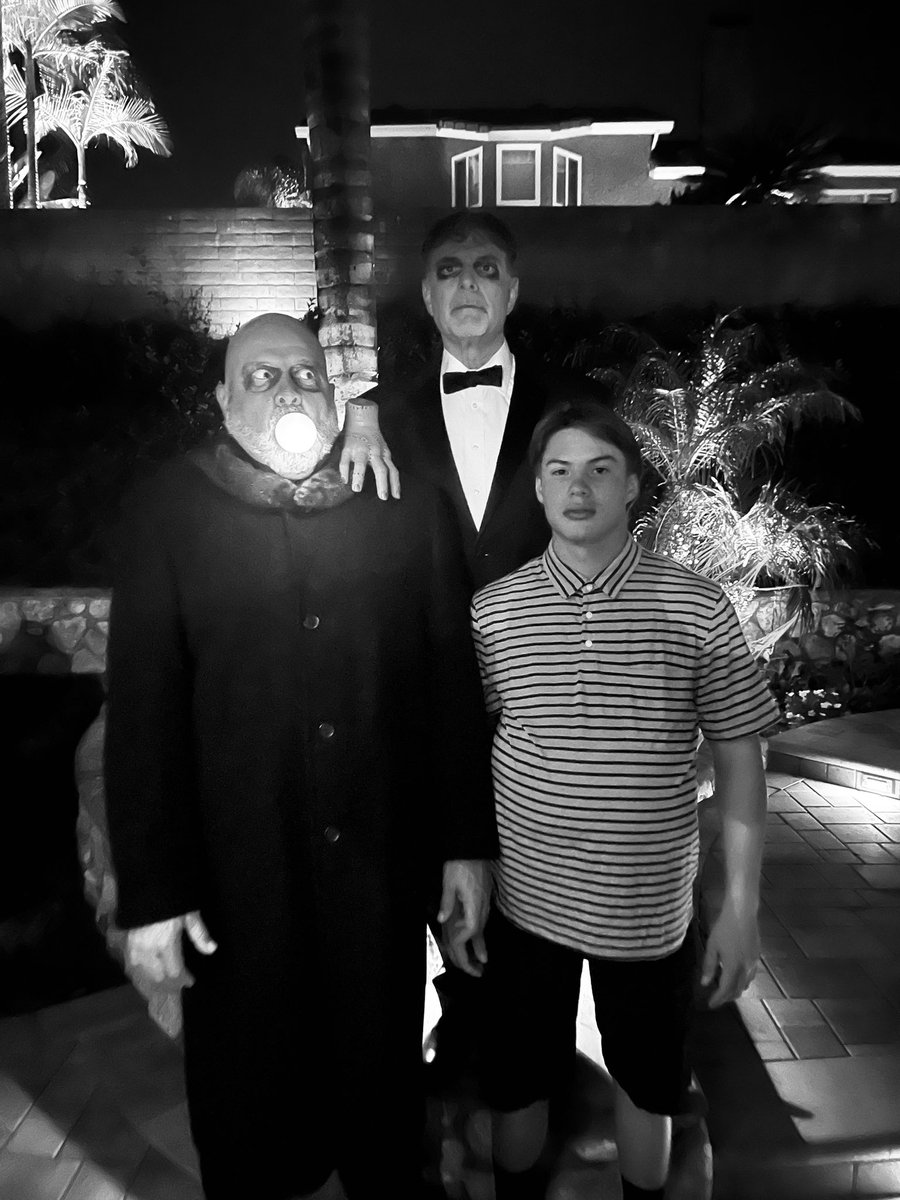 plramirez's tweet photo. I was told “You look just like him!” and won the costume party last light. I feel like I should be offended!
#FesterAddams #addamsfamily https://t.co/zEMRnW60iw