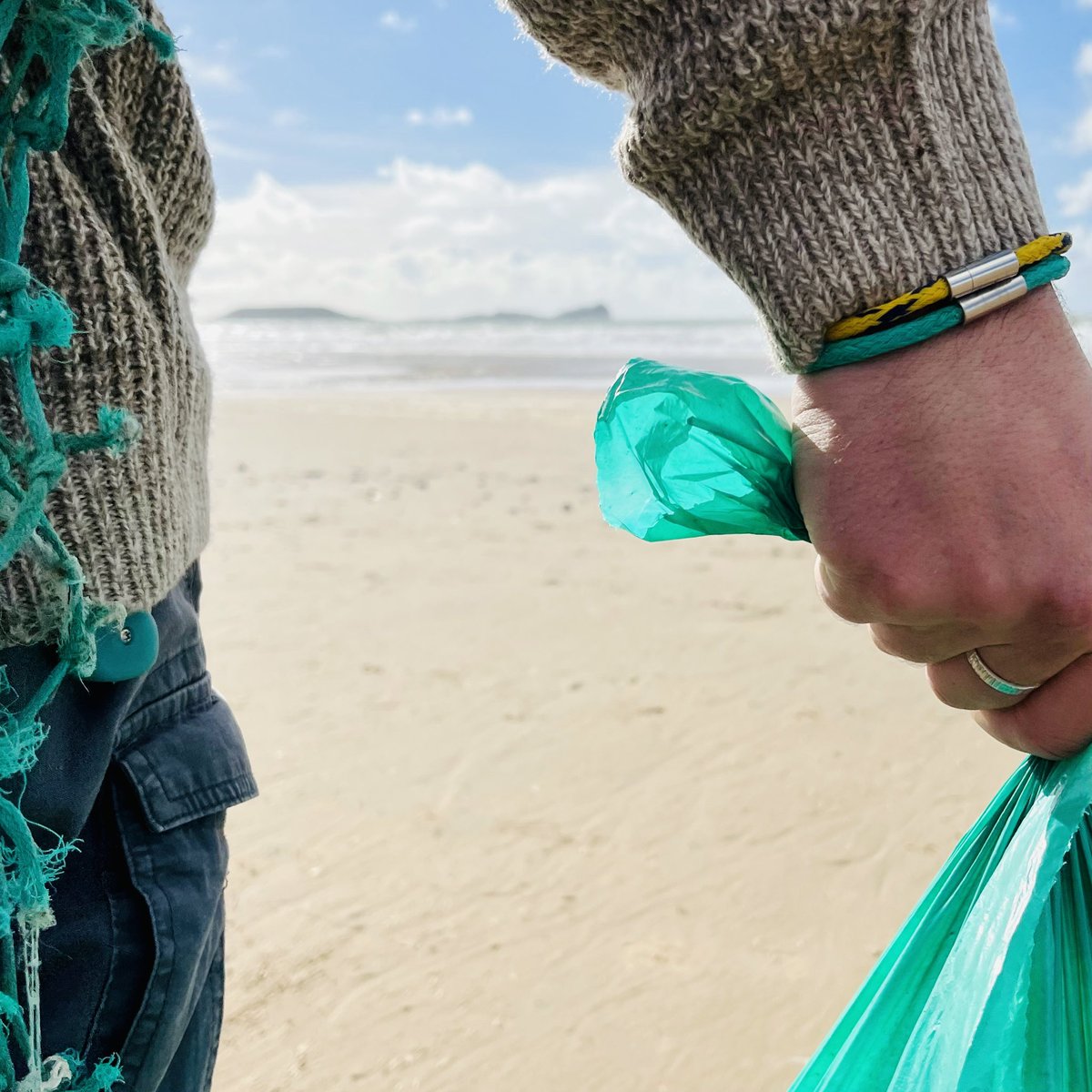 Out clearing beaches of #ghostnets and #oceanplastic after the storms 🌊♻️🏴󠁧󠁢󠁷󠁬󠁳󠁿