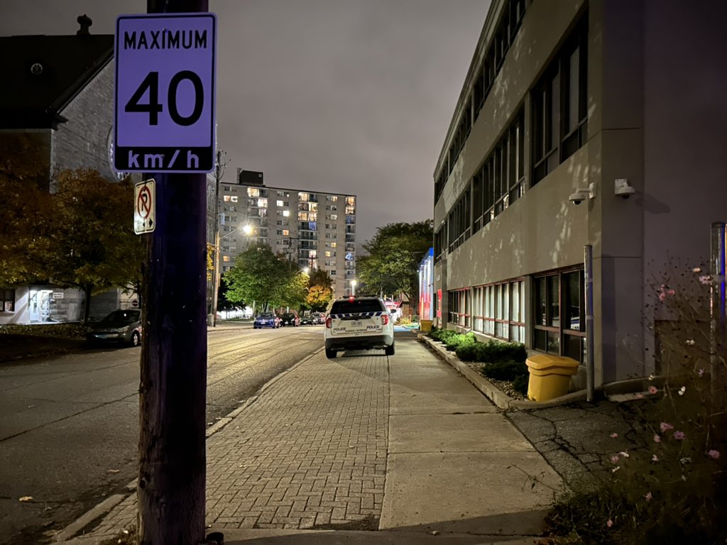 rye_b's tweet photo. Same on Fairmont Ave. https://t.co/54jcIXrhPP