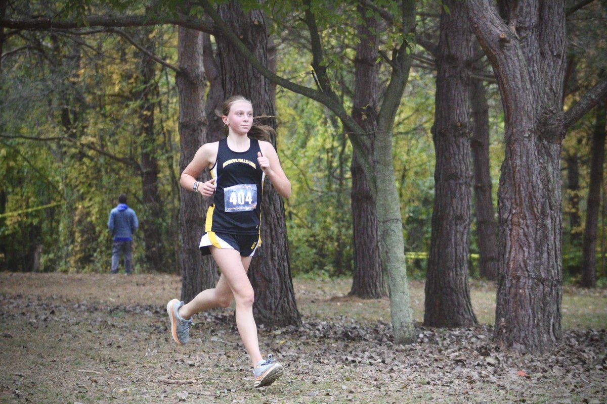 Top individual finishers were Brennan and Sesnie, placing 6th and 20th in the varsity race yesterday, earning first team All-County. Gruschow also placed 7th in the JV race with a season’s best performance!