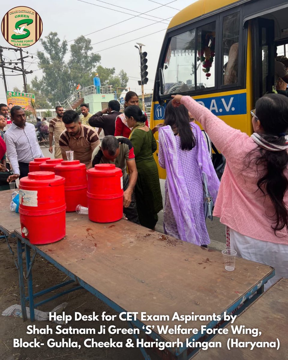 GreenSwelfares's tweet photo. Volunteers from Shah Satnam Ji Green 'S' Welfare Force Wing, Faridabad, Ghula Cheeka and Harigarh Kingan (Haryana), selflessly helping CET exam aspirants by assisting and providing crucial information. In addition, they are tirelessly ensuring that students face no issues. A true testament to their unwavering commitment and service to the community. #CETExamHaryana #HelpDesk #CET