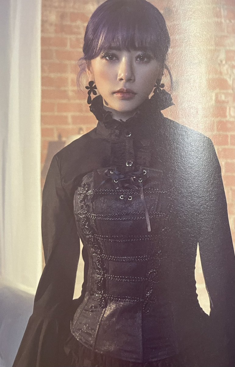 FrenchInSomnia's tweet photo. Dystopia : The Tree Of Language
Version V : Photobook Part I - Thread
#Dreamcatcher #thefrenchinsomniascans @hf_dreamcatcher #드림캐쳐 #Insomnia #thetreeoflanguage #ttof #dttof https://t.co/3CdcEONUxX